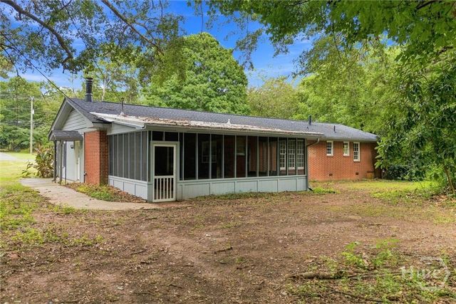 765 Glenn Carrie Road, Hull, GA 30646