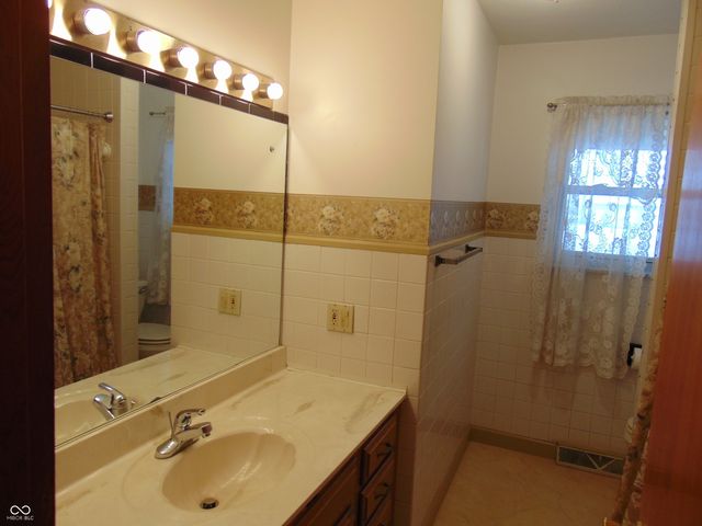 1620 Averitt Road, Greenwood, IN 46143