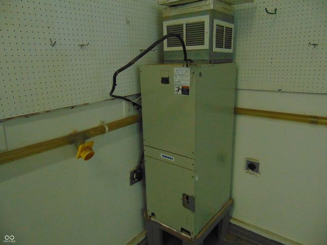 1620 Averitt Road, Greenwood, IN 46143