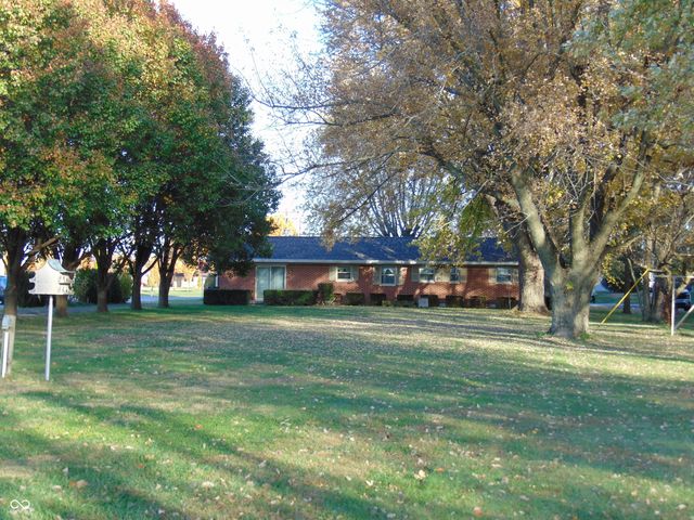 1620 Averitt Road, Greenwood, IN 46143
