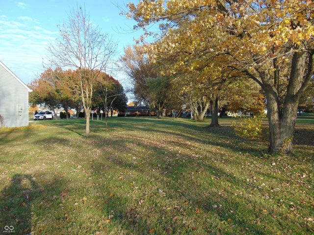 1620 Averitt Road, Greenwood, IN 46143