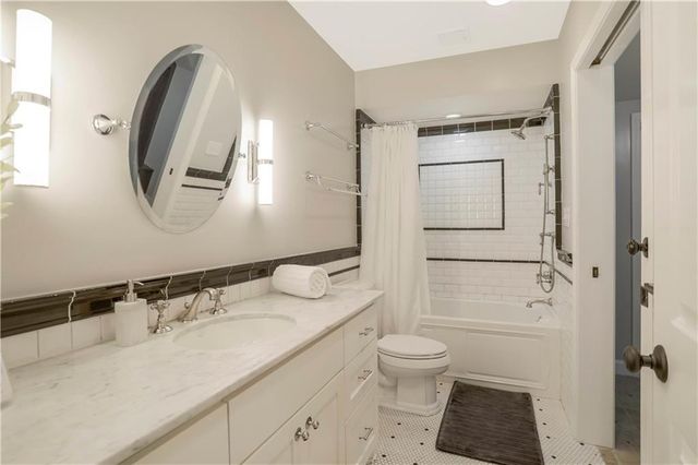 3902 Peachtree Dunwoody Road NE, Atlanta, GA 30342