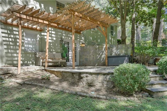 3902 Peachtree Dunwoody Road NE, Atlanta, GA 30342