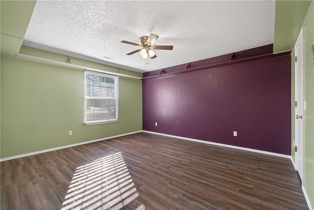 910 26th Street, Rogers, AR 72756