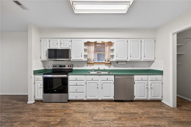 910 26th Street, Rogers, AR 72756