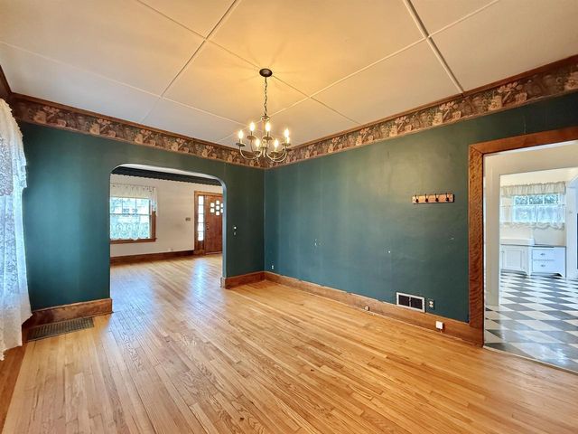 647 Milwaukee Road, Beloit, WI 53511