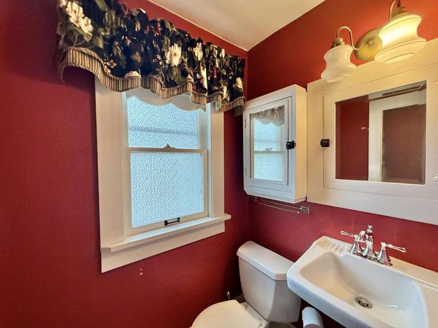 647 Milwaukee Road, Beloit, WI 53511