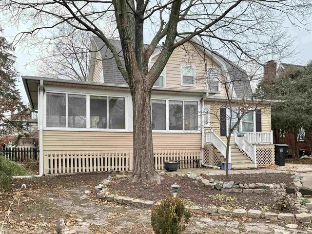 647 Milwaukee Road, Beloit, WI 53511