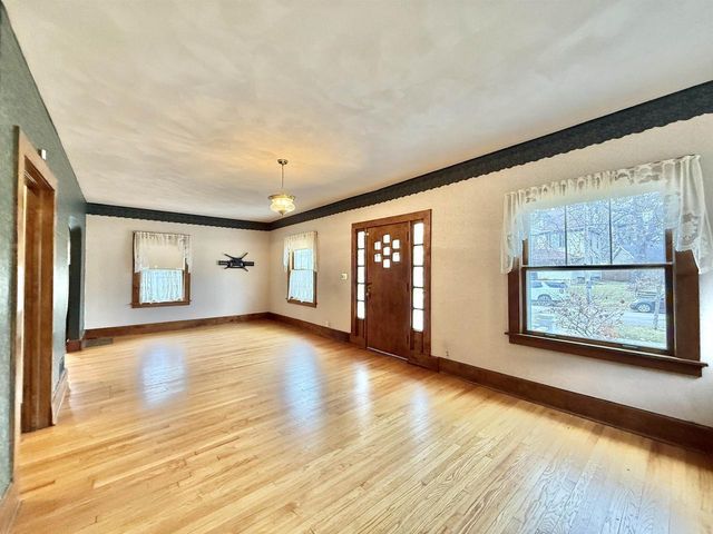 647 Milwaukee Road, Beloit, WI 53511