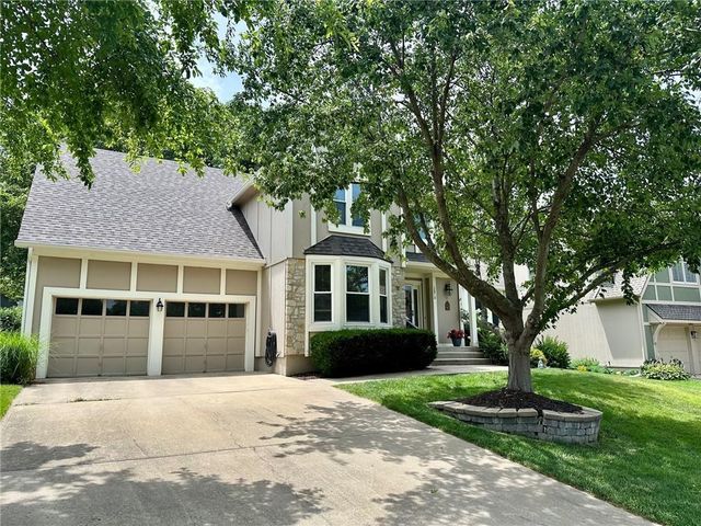 12818 Bond Street, Overland Park, KS 66213