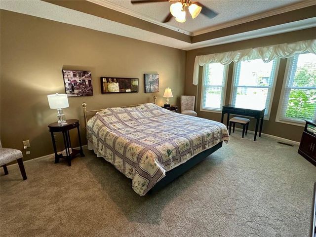12818 Bond Street, Overland Park, KS 66213