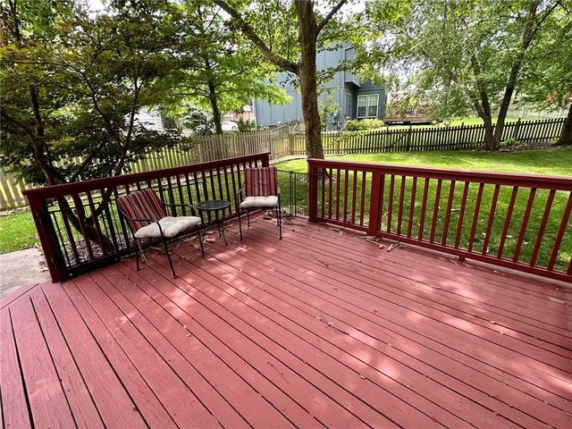 12818 Bond Street, Overland Park, KS 66213