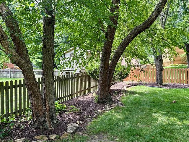 12818 Bond Street, Overland Park, KS 66213