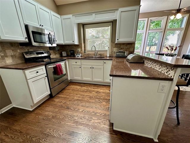 12818 Bond Street, Overland Park, KS 66213