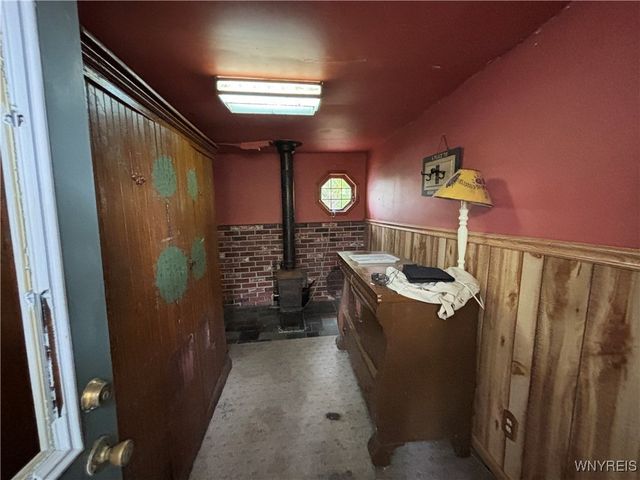 799 Main Street, West Seneca, NY 14224