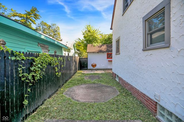 524 E 53rd Street, Indianapolis, IN 46220