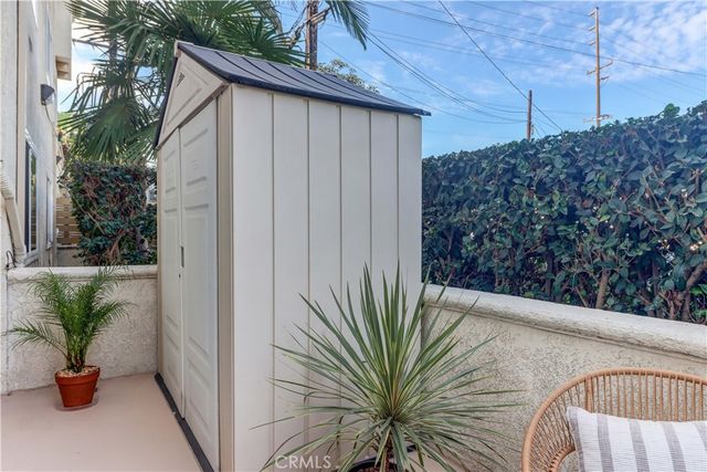 3605 E Anaheim Street 102, Long Beach, CA 90804