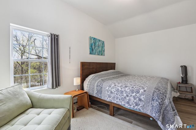 10 Capitol Drive, Newtown, CT 06482