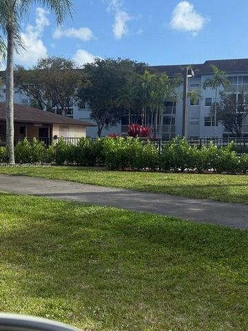 1351 SW 125th Ave 205S, Pembroke Pines, FL 33027