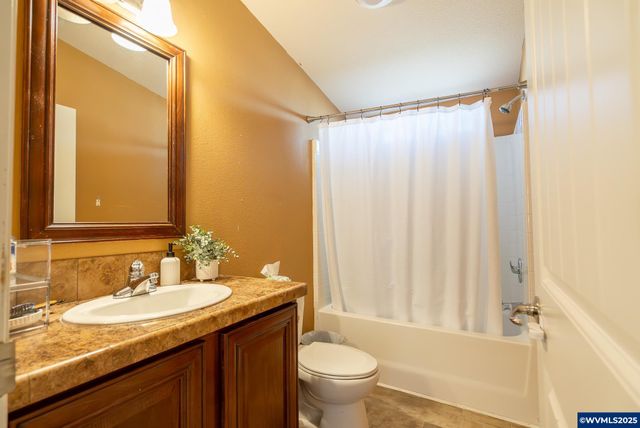 5287 Crystal St NE 226, Salem, OR 97305