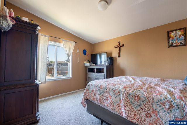 5287 Crystal St NE 226, Salem, OR 97305
