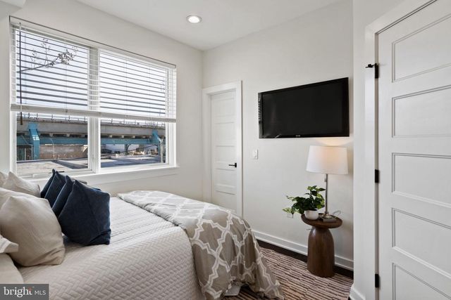 2235 N HOPE ST, Philadelphia, PA 19133