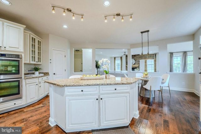42134 AUTUMN RAIN CIR, Brambleton, VA 20148
