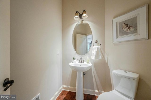 42134 AUTUMN RAIN CIR, Brambleton, VA 20148