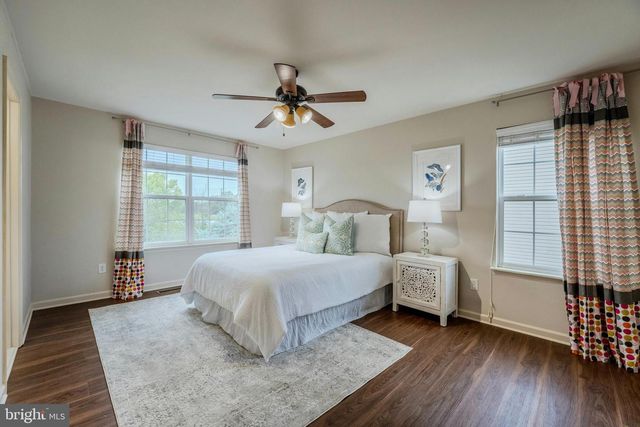 42134 AUTUMN RAIN CIR, Brambleton, VA 20148