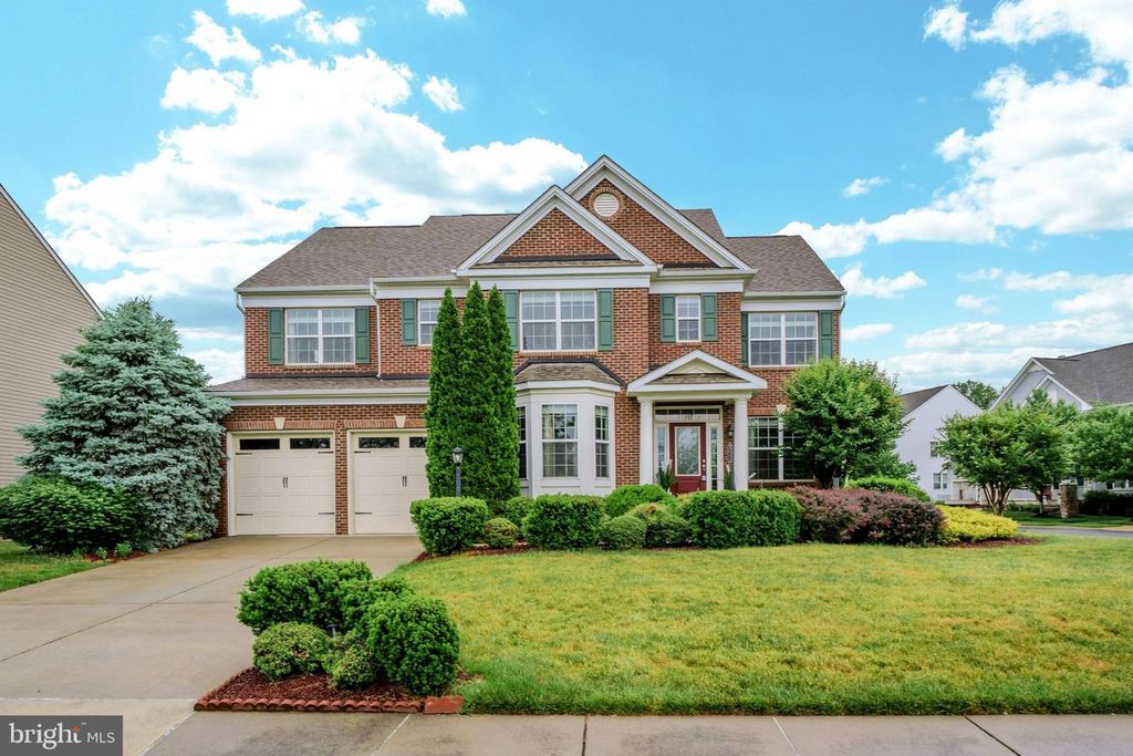 42134 AUTUMN RAIN CIR, Brambleton, VA 20148