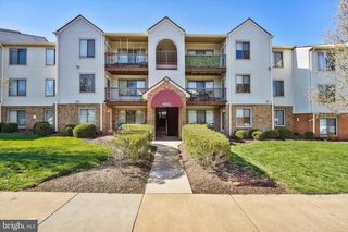 9562 CANNONEER CT #203, Manassas, VA 20110