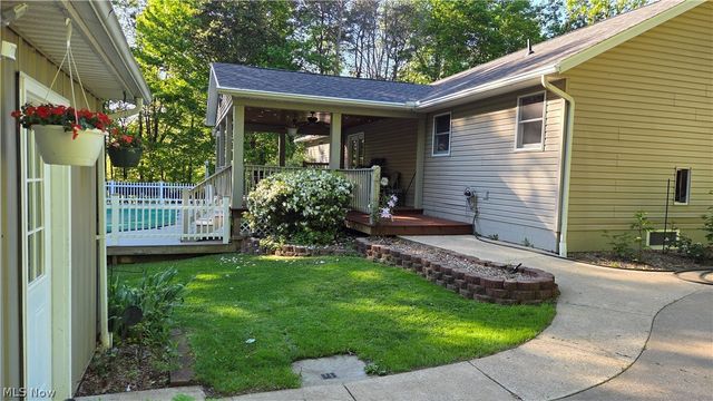 239 Cornes Road, Little Hocking, OH 45742