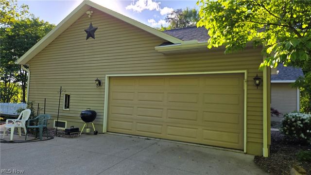 239 Cornes Road, Little Hocking, OH 45742