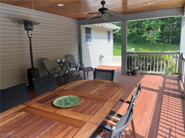 239 Cornes Road, Little Hocking, OH 45742