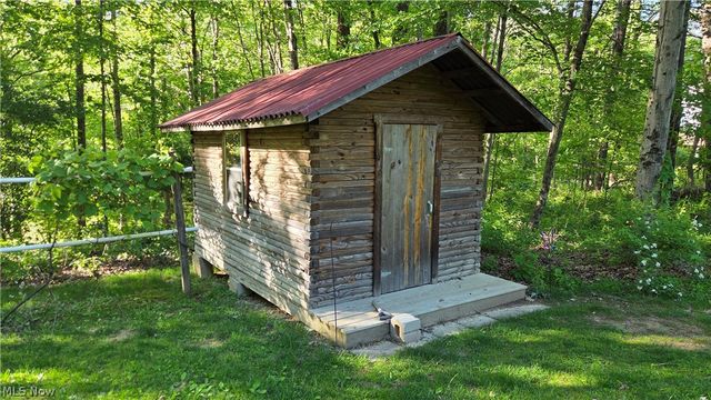 239 Cornes Road, Little Hocking, OH 45742