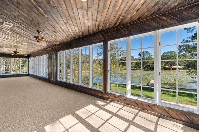 10482 Lake Shore Drive, Conroe, TX 77303