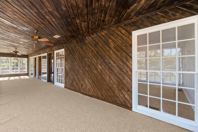 10482 Lake Shore Drive, Conroe, TX 77303