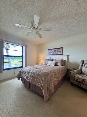 37 Plantation Drive 206, Vero Beach, FL 32966