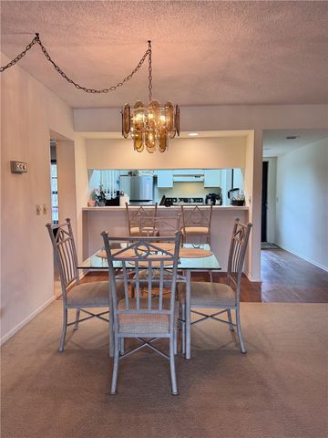 37 Plantation Drive 206, Vero Beach, FL 32966