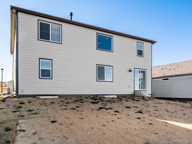 1625 Yampa River Dr, Windsor, CO 80550