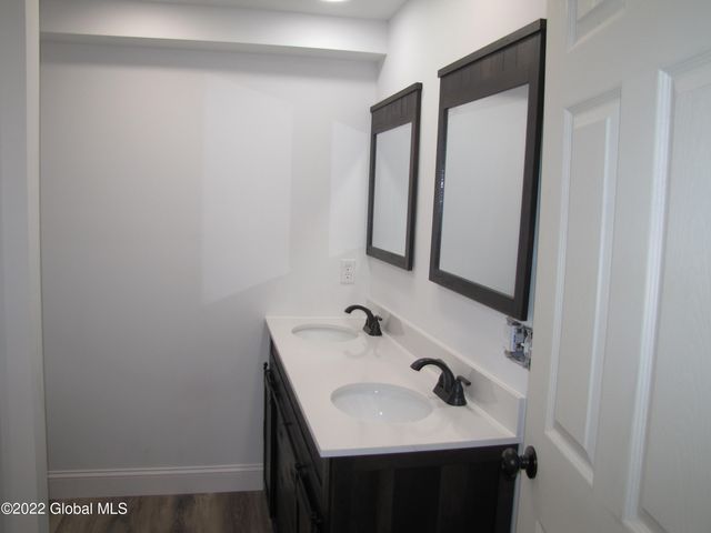 44 Abbey Road, Berne, NY 12023