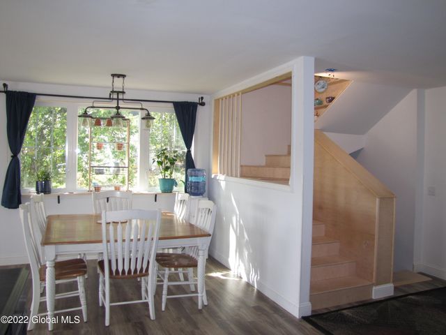 44 Abbey Road, Berne, NY 12023