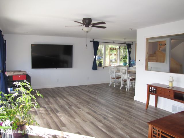 44 Abbey Road, Berne, NY 12023