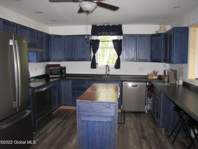 44 Abbey Road, Berne, NY 12023