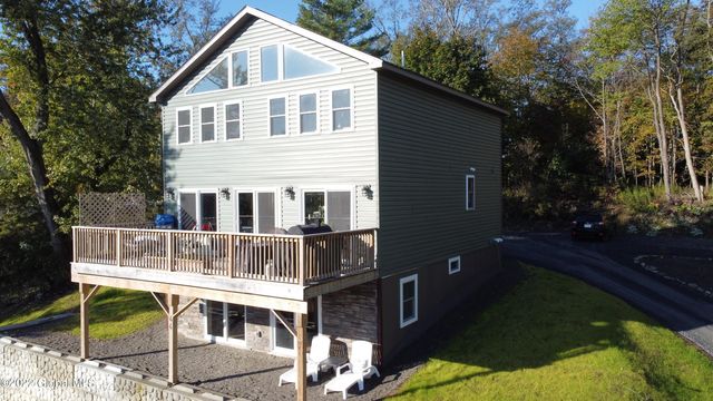 44 Abbey Road, Berne, NY 12023