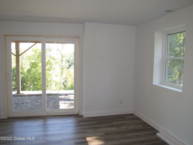 44 Abbey Road, Berne, NY 12023