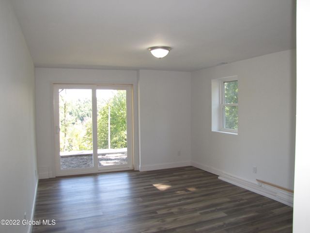 44 Abbey Road, Berne, NY 12023