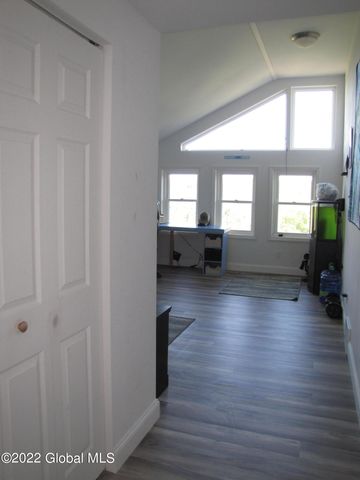 44 Abbey Road, Berne, NY 12023