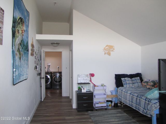 44 Abbey Road, Berne, NY 12023