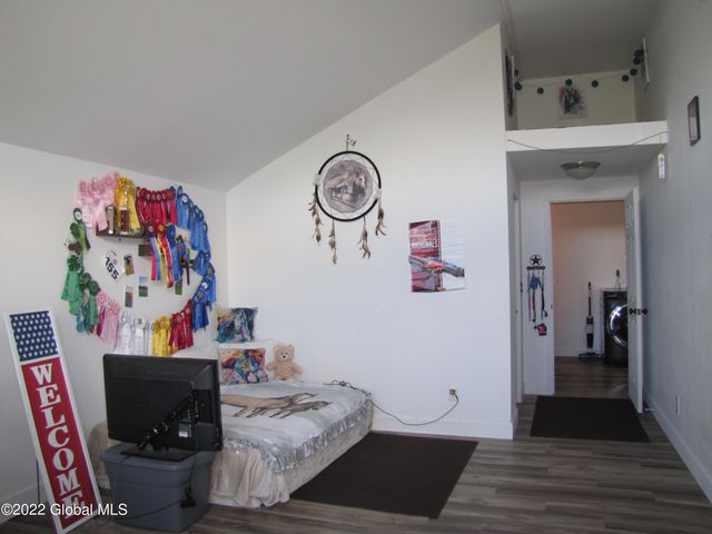 44 Abbey Road, Berne, NY 12023